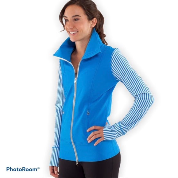 lululemon athletica Jackets & Blazers - Lululemon Daily Yoga Jacket size 6